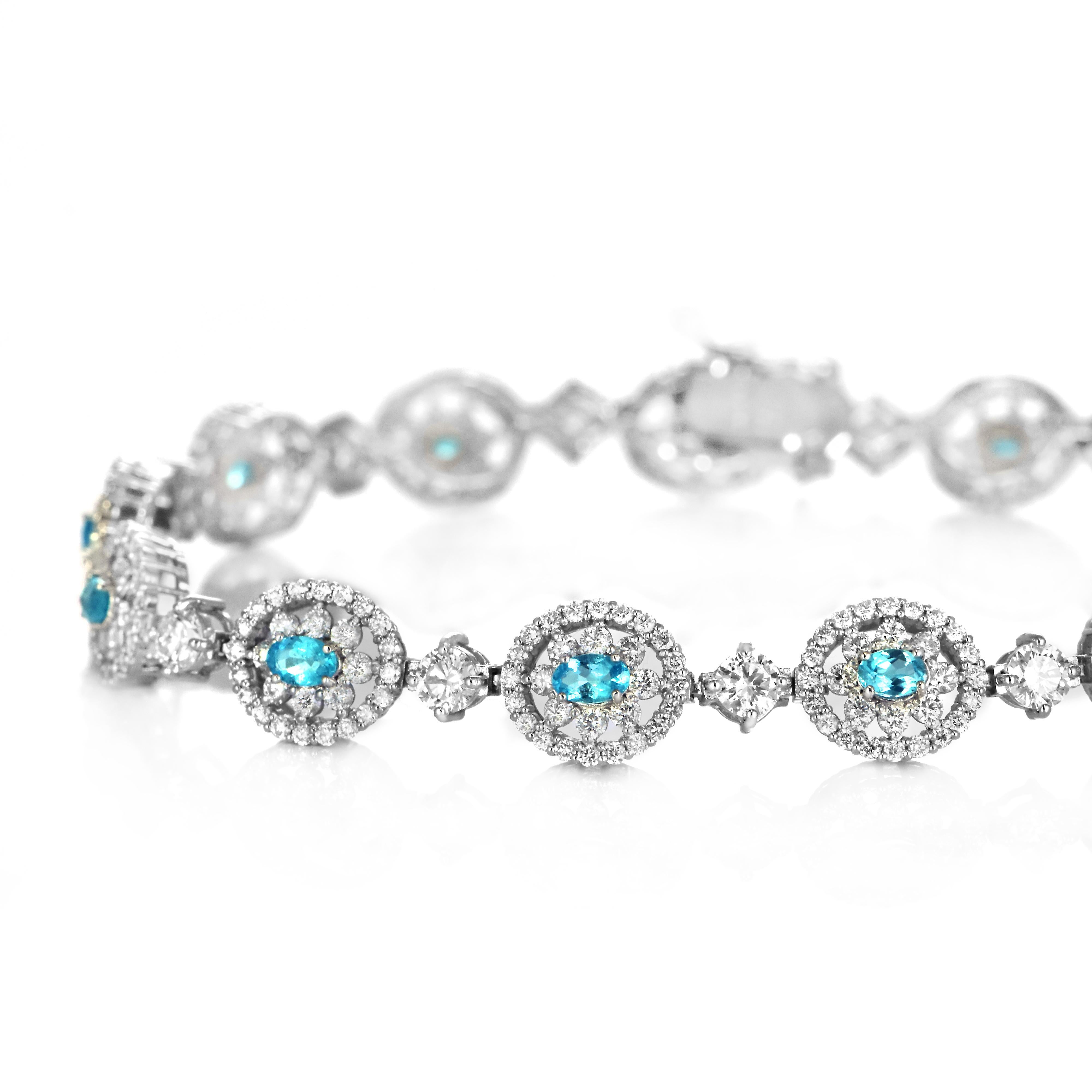 GIA-zertifiziertes Armband aus Platin mit 0,70 Karat brasilianischem Paraiba und Diamanten aus Platin im Angebot 4