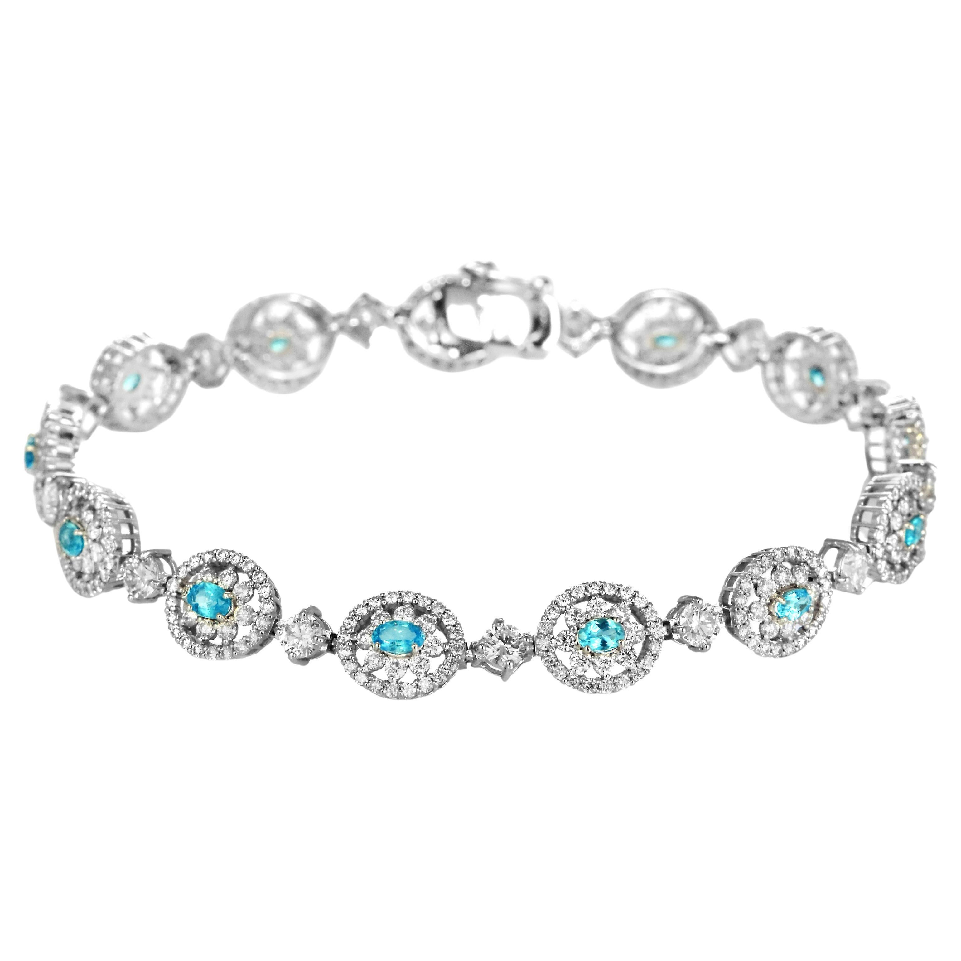 GIA-zertifiziertes Armband aus Platin mit 0,70 Karat brasilianischem Paraiba und Diamanten aus Platin