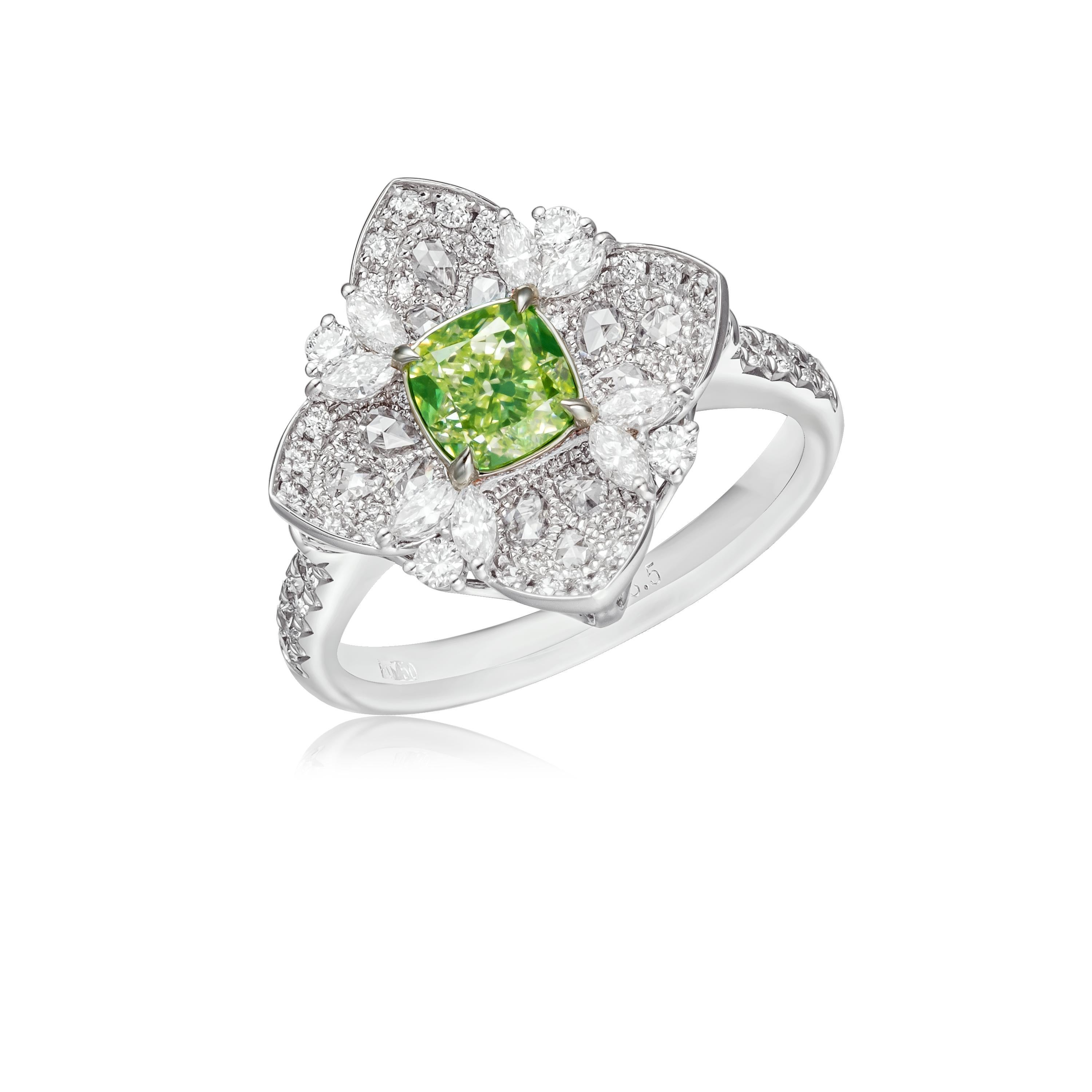 GIA certified, 0.70ct Natural Fancy Light Greenish Yellow Cushion Diamond Ring  In New Condition For Sale In Hong Kong, HK