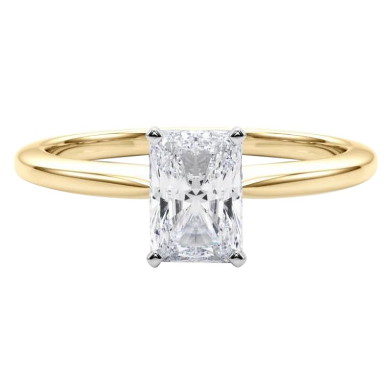 GIA-zertifizierter 0.71 Karat strahlender Solitär-Diamantring in Zackenform