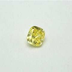 GIA-zertifizierter - 0,72 Karat Ausgefallener intensiv gelber Fancy-Diamant