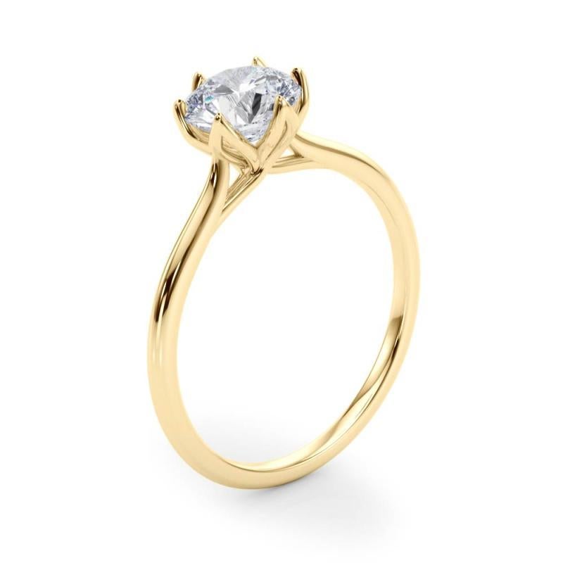 GIA Certified 0.74 Carat Round Vintage Prong Set Tulip Diamond Ring Pour femmes en vente