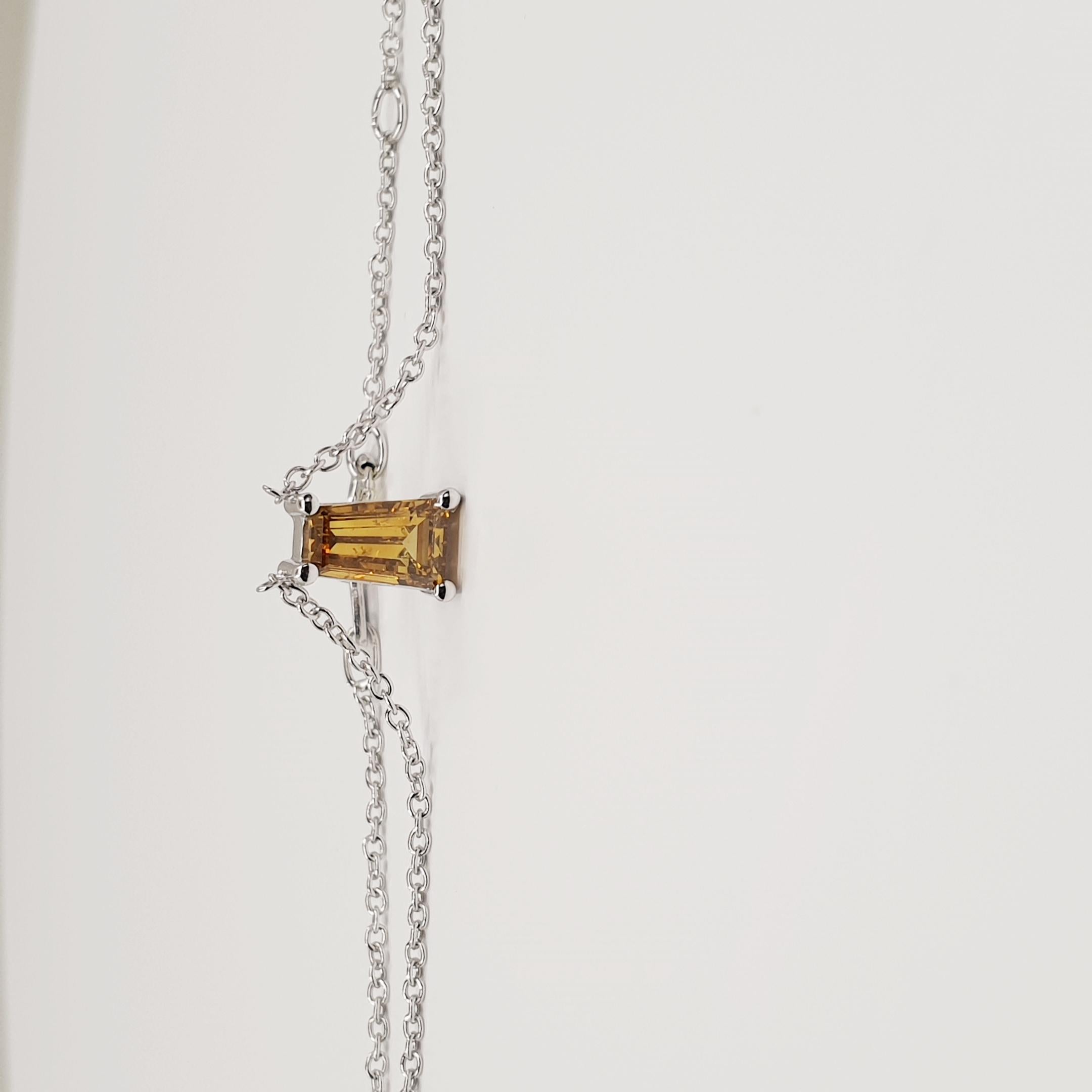 GIA-zertifizierte 0,75 Karat Ausgefallene Farbe Honig/I1 Diamant-Halskette 750 Weißgold (Moderne) im Angebot