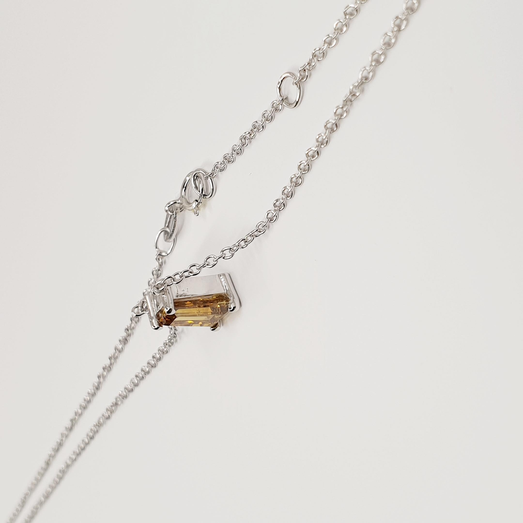 GIA-zertifizierte 0,75 Karat Ausgefallene Farbe Honig/I1 Diamant-Halskette 750 Weißgold im Angebot 2