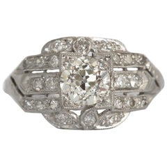 Anillo de compromiso de platino con diamante de 0.77 quilates certificado por el GIA