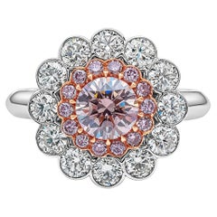 Bague de fiançailles double halo certifiée GIA 0,77 carat en diamant rose fantaisie