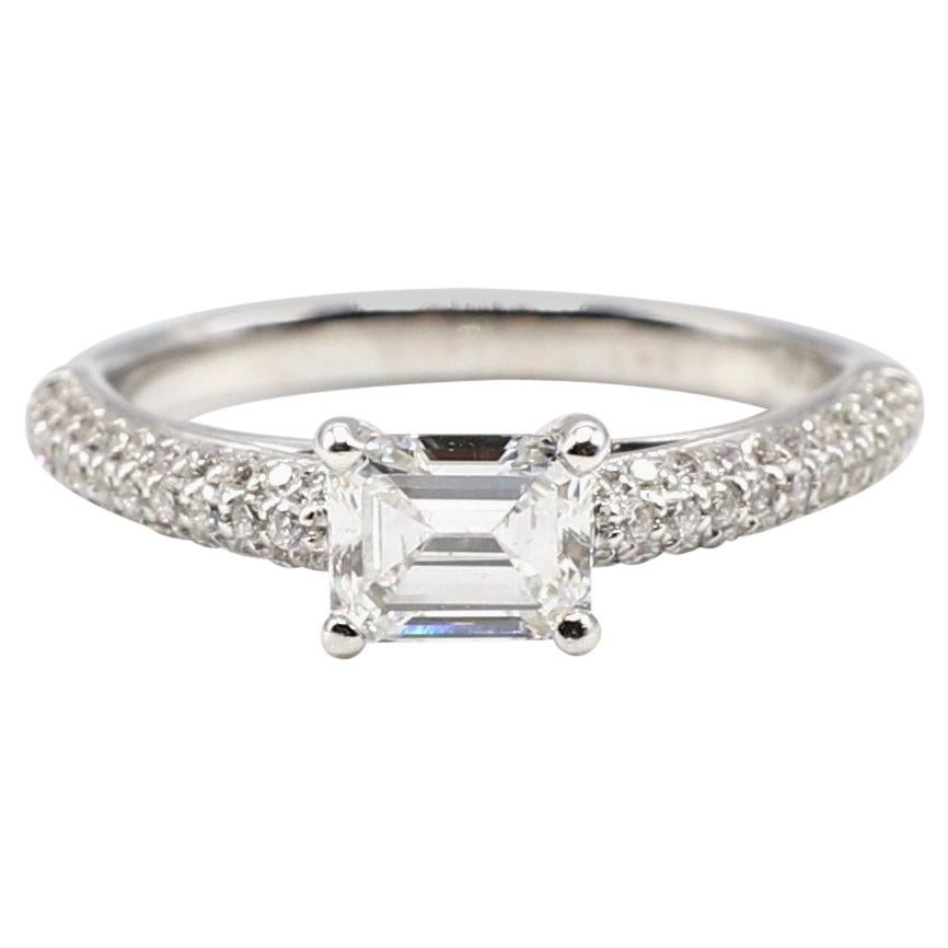 Bague de fiançailles certifiée GIA 0,78 carat E SI1 Emerald Cut Natural Diamond