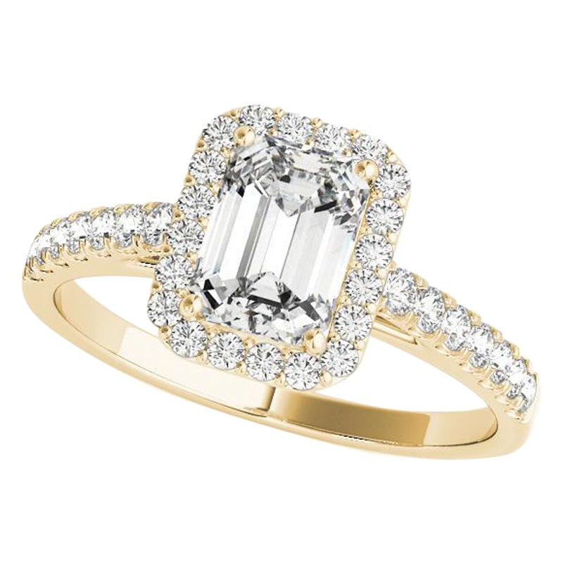 Bague en or jaune 18 carats certifiée GIA et ornée d'un halo d'émeraudes de 0,8 carat