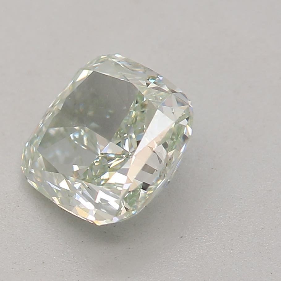 Taglio cuscino Diamante certificato GIA da 0,80 carati, di colore verde chiaro e chiarezza VVS2 in vendita