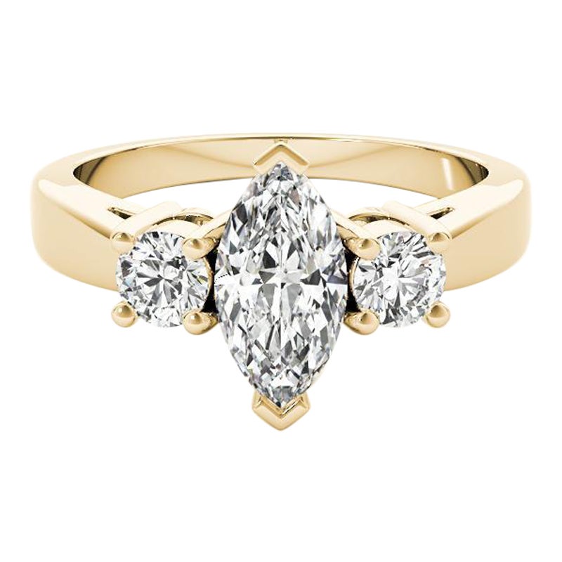 GIA Certified 0,80 Carati Marquise Three-Stone Anniversary Diamond Ring