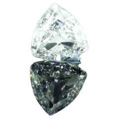 Diamant naturel de forme triangulaire certifié GIA de 0,80 carat  F VS1