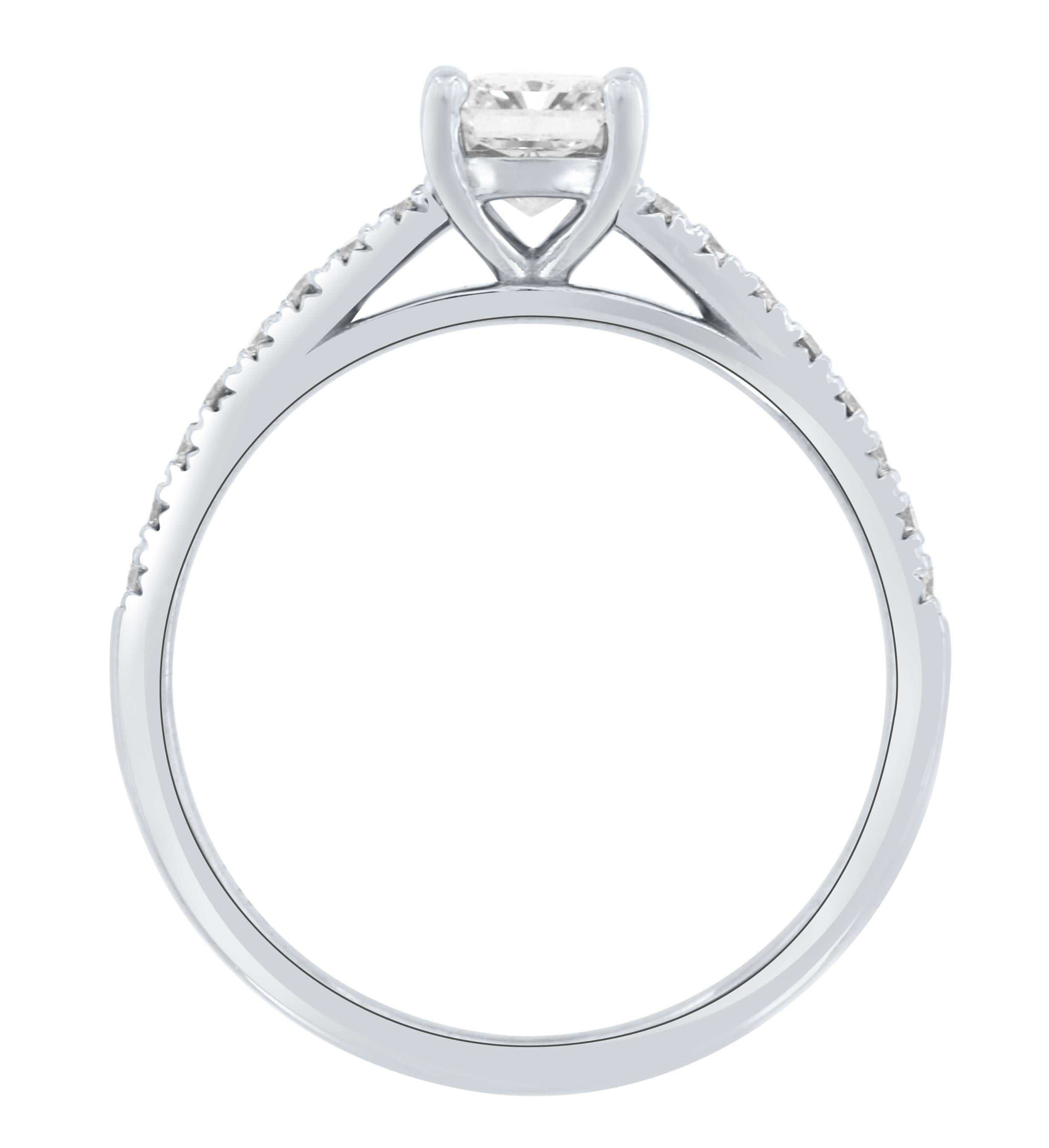 Bague de fiançailles avec diamant taille radiant de 0,80 carat certifié GIA Neuf - En vente à San Francisco, CA