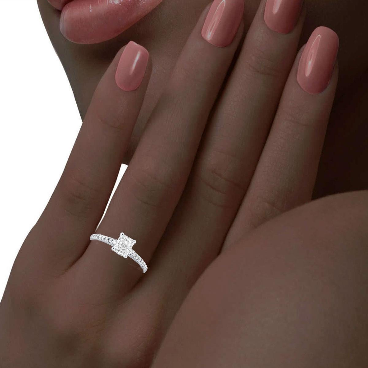 Bague de fiançailles avec diamant taille radiant de 0,80 carat certifié GIA en vente 1