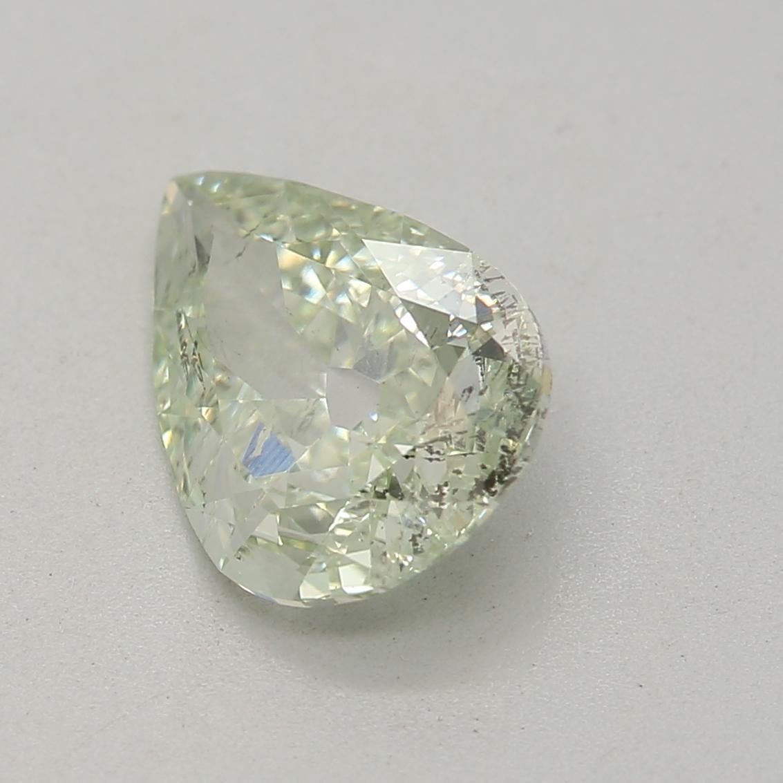 Taille poire Diamant fantaisie vert jauneâtre de 0,82 carat de pureté SI2 certifié GIA en vente
