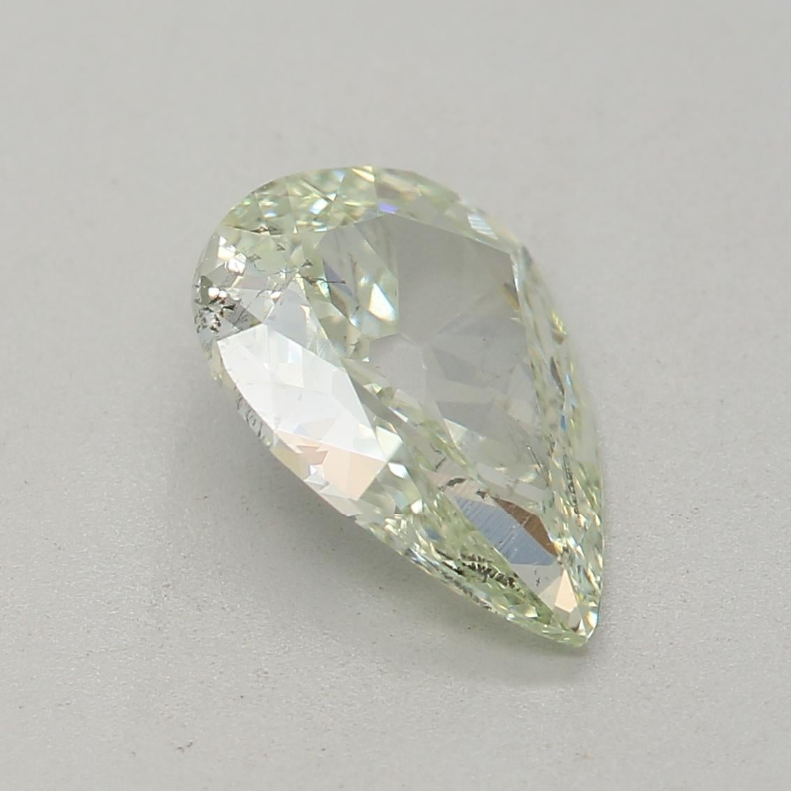 Diamant fantaisie vert jauneâtre de 0,82 carat de pureté SI2 certifié GIA Unisexe en vente