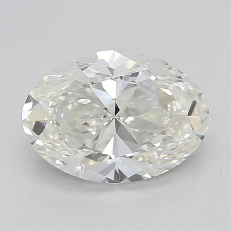 Dieser atemberaubende Diamantring mit einem atemberaubenden ovalen Diamanten in der Mitte mit einem Gewicht von 0,82, bewertet mit J und VS1, wurde in Perfektion gefertigt. Das elegante Design wird durch einen bezaubernden ovalen, versteckten Halo