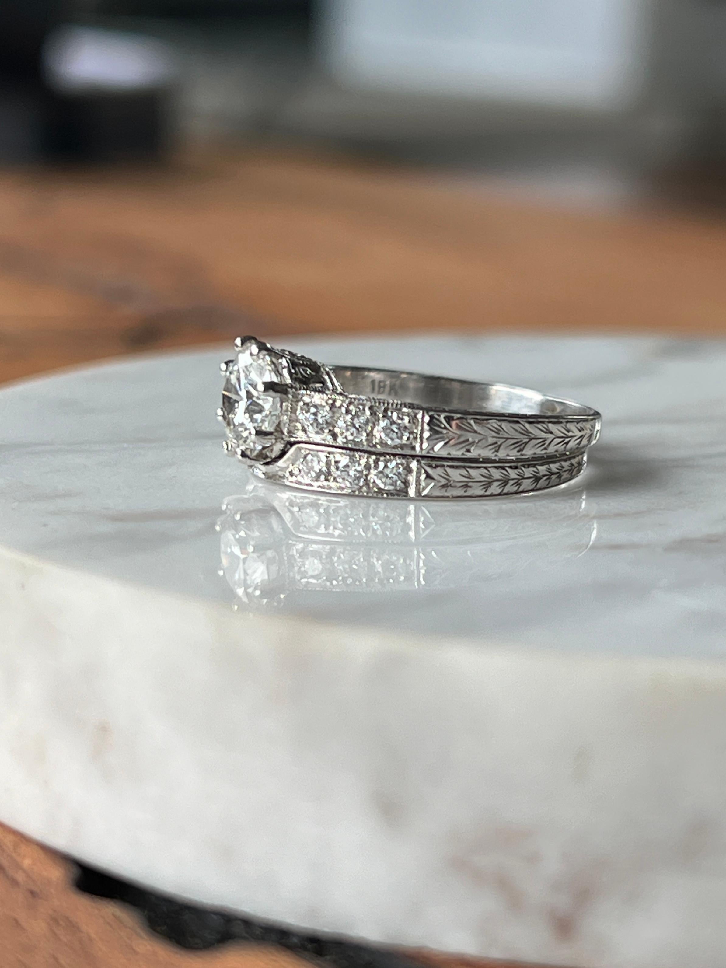 Round Cut GIA Certified 1.02 TCW Diamond Art Deco Inspired Engagement & Wedding Band Set For Sale
