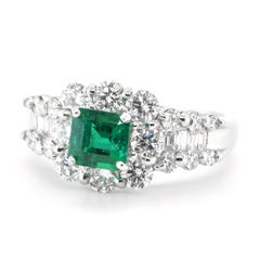 GIA Certified 0.83 Carat Natural Colombian Emerald and Diamond Ring