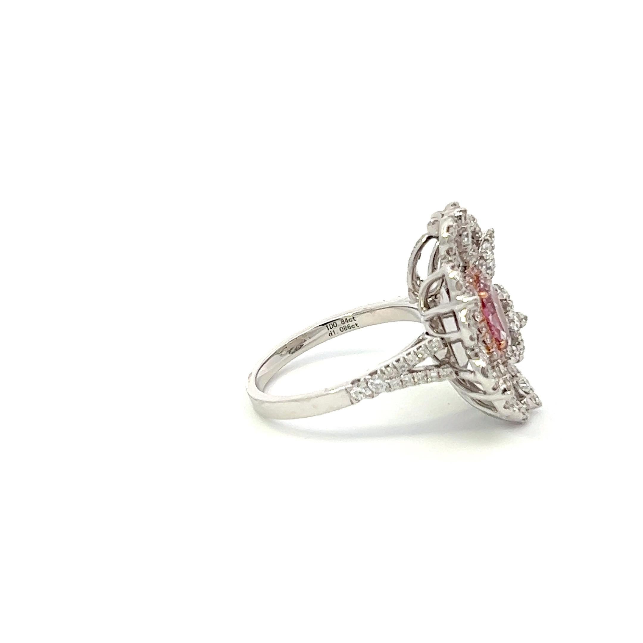 GIA Certified 0.84 Carat Pink Diamond Ring In New Condition For Sale In Los Angeles, CA