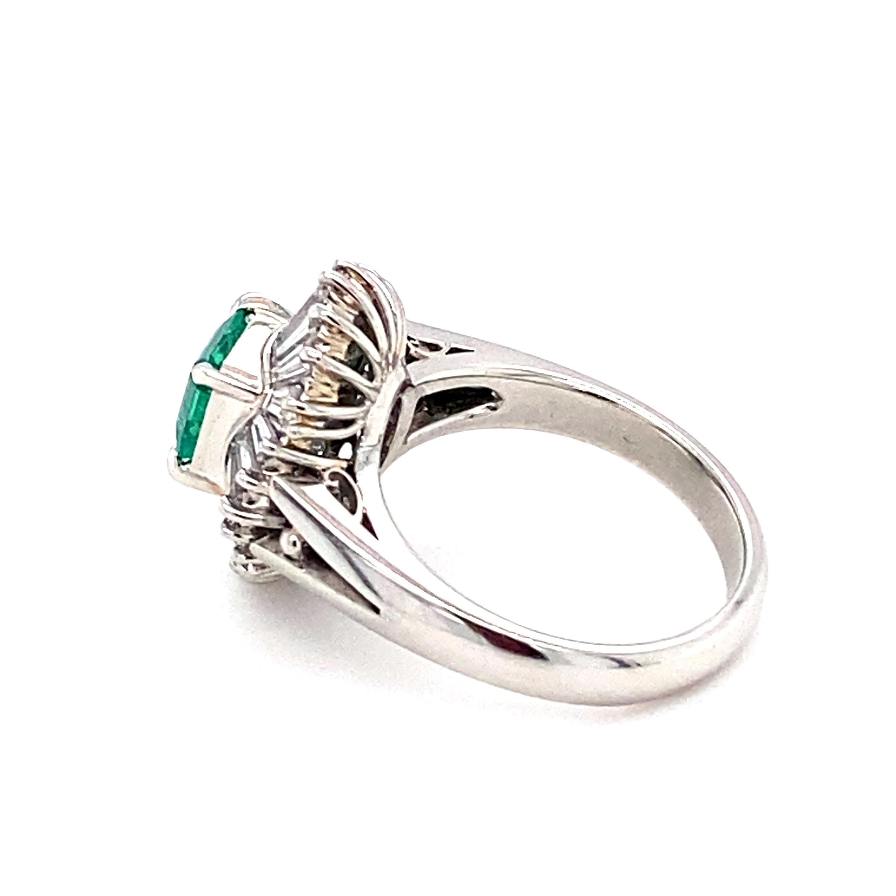 GIA Certified 0.85 Carat Octagon Cut Columbian Emerald Diamond Ring For Sale 9
