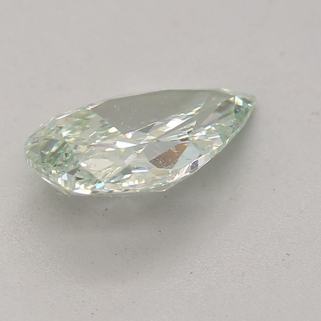 GIA Certified 0.88 Carat Fancy Bluish Green SI2 Clarity Diamond In New Condition For Sale In บางรัก, TH