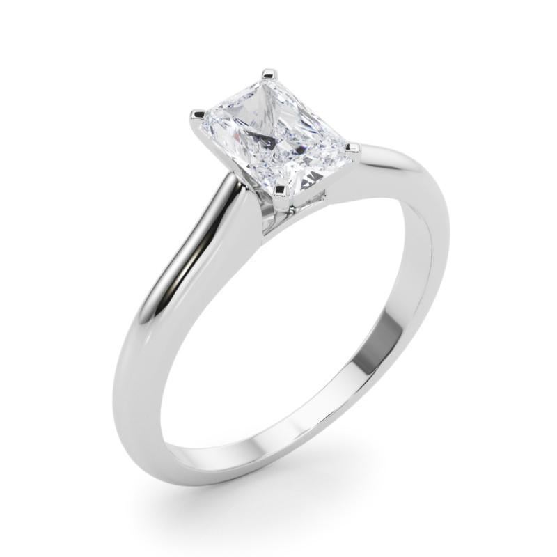 De las mujeres Anillo de diamantes solitario clásico con banda delgada radiante de 0.8 ct certificado por GIA en venta
