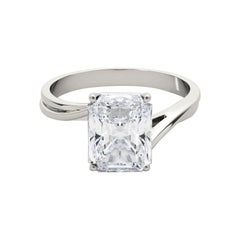 GIA Certified 0.9 Carat Basket Set Radiant Curved Band Diamond Ring