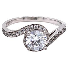 Bague en platine avec anneau torsadé et diamant de 0,9 carat certifié par le GIA