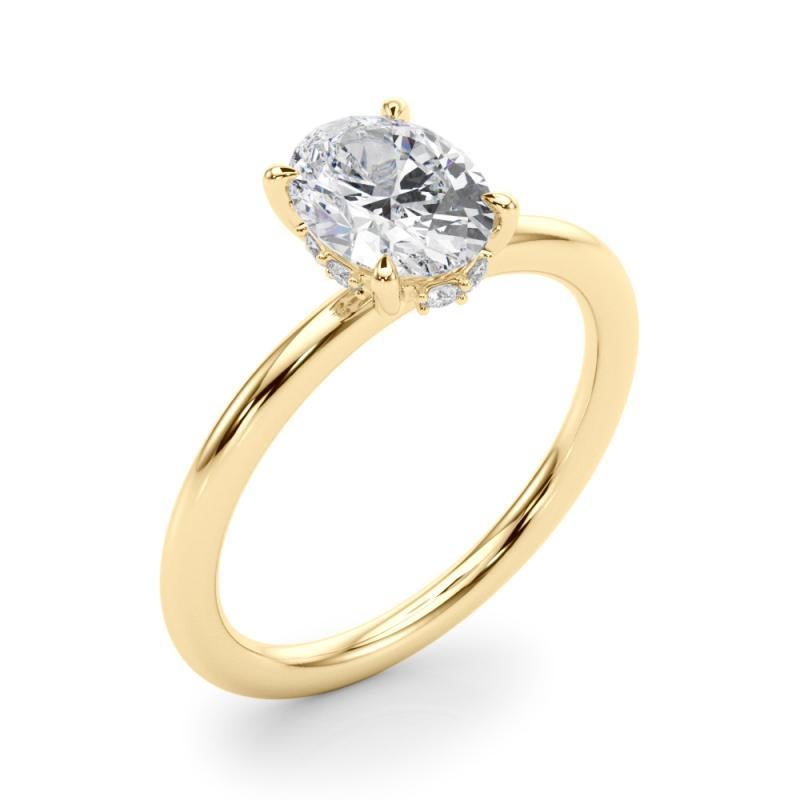 Donna Anello con diamante ovale a forma di aureola nascosta in oro giallo 18 carati certificato GIA da 0,9 carati in vendita