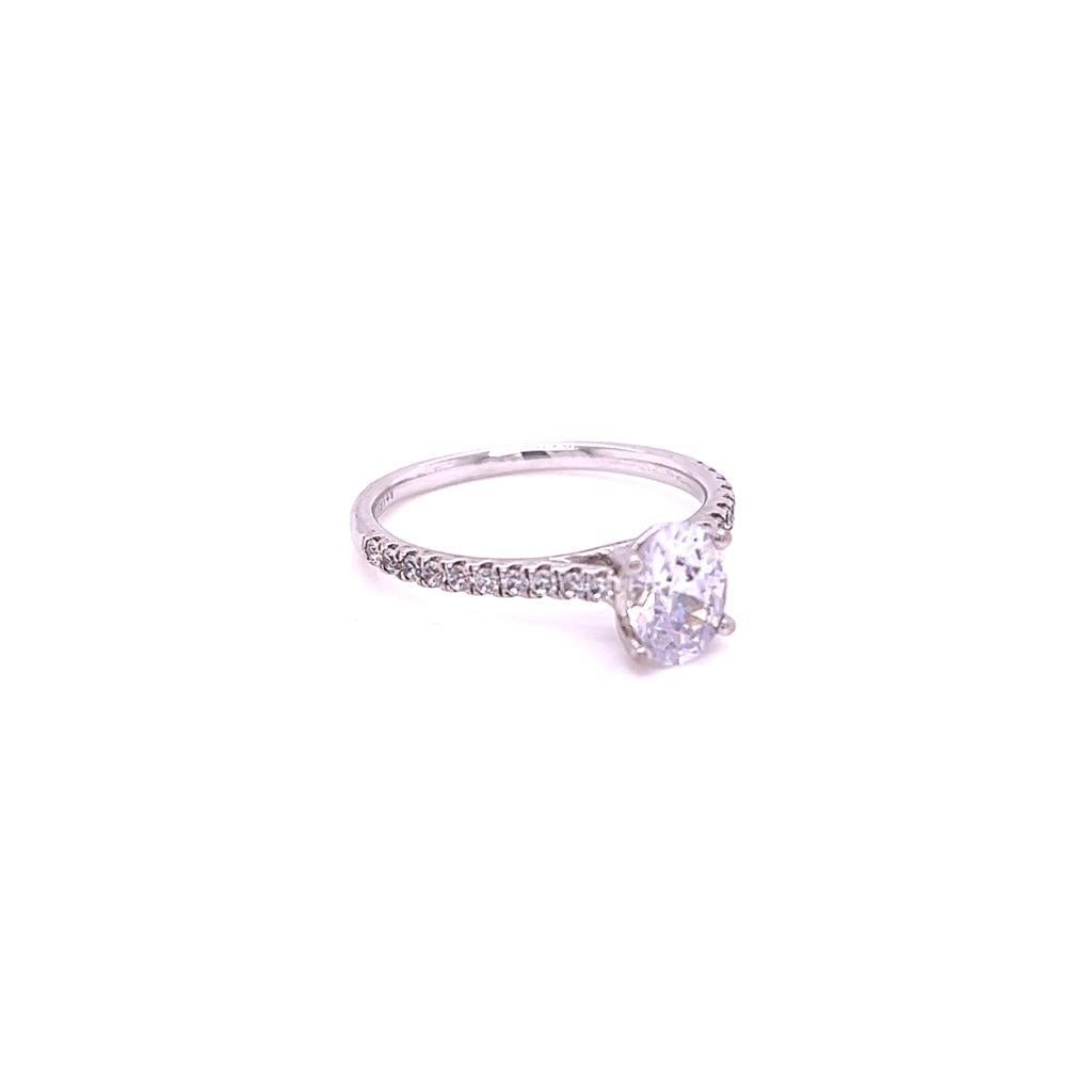 For Sale:  GIA Certified 0.9 Carat Oval Diamond Ring in Platinum 4