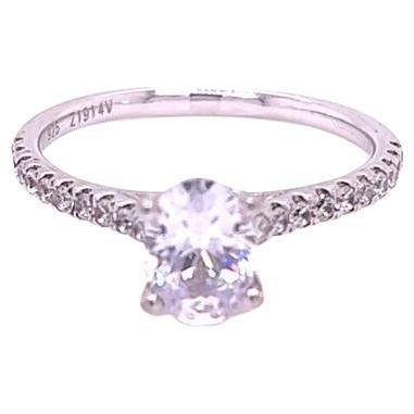 For Sale:  GIA Certified 0.9 Carat Oval Diamond Ring in Platinum