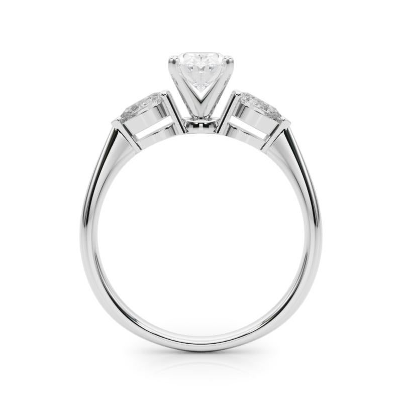 GIA Certified 0.9 Carat Oval East-West Three-Stone Platinum Diamond Ring (bague à trois pierres en platine) Neuf - En vente à New York, NY