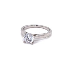 GIA Certified 0.9 Carat Round Brilliant Diamond Solitaire Ring in Platinum