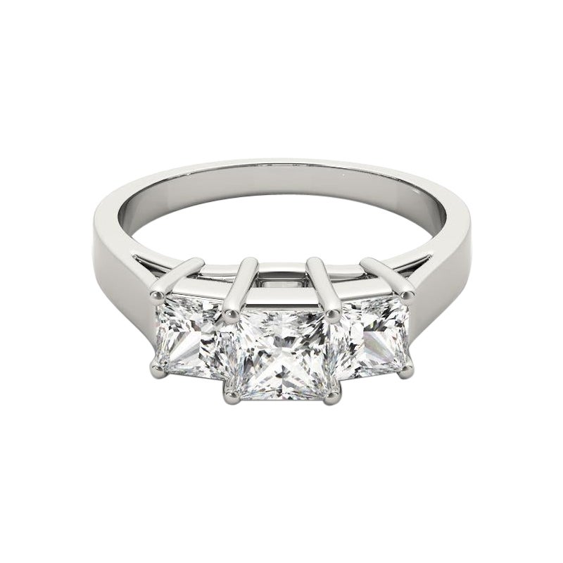 GIA Certified 0.9 Carat Three-Stone Princess Cut (certifié par la GIA)  Bague en diamant