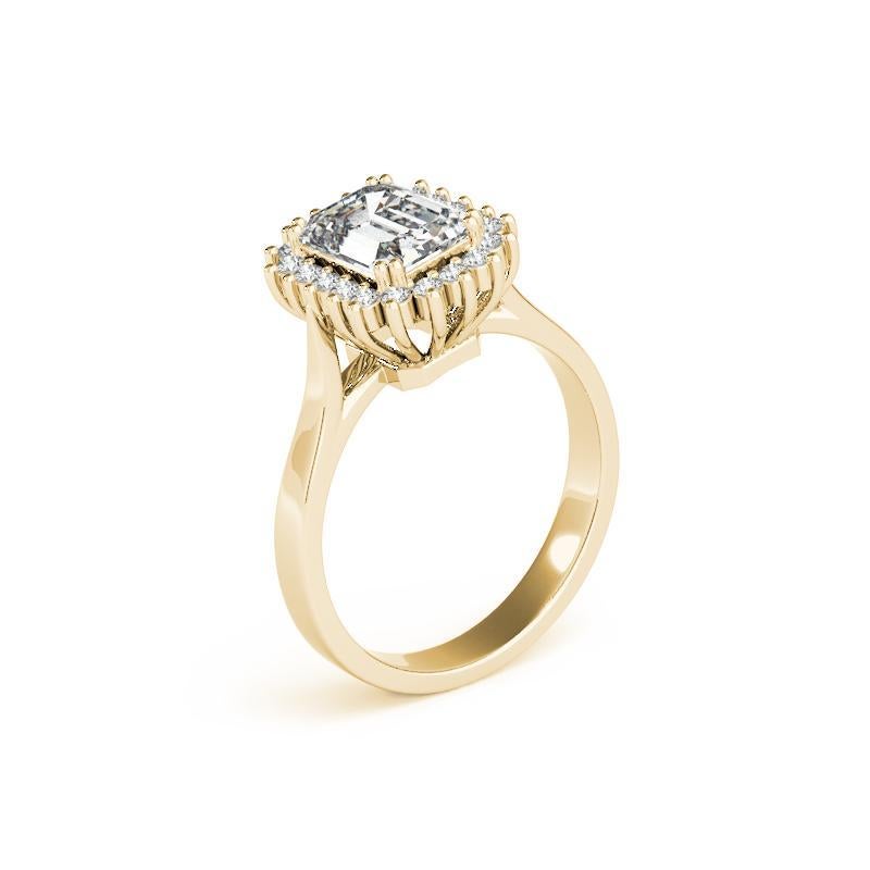 GIA Certified 0.9 Carat Vintage Emerald Halo Cluster Diamond Ring Pour femmes en vente