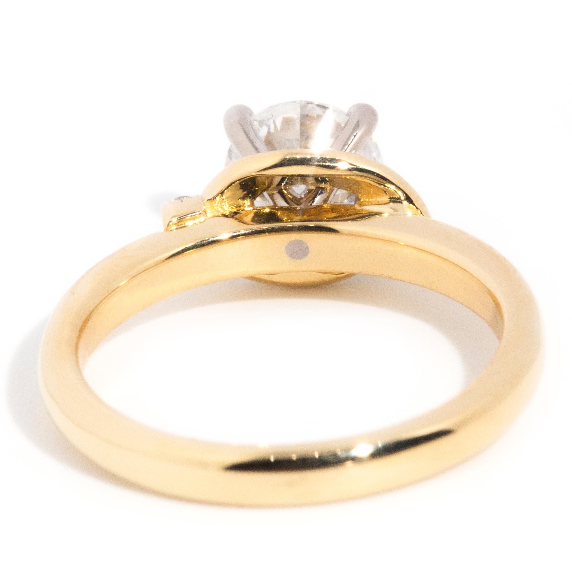 GIA Certified 0.90 Carat Diamond 18 Carat Gold Marquise Setting Engagement Ring For Sale 1