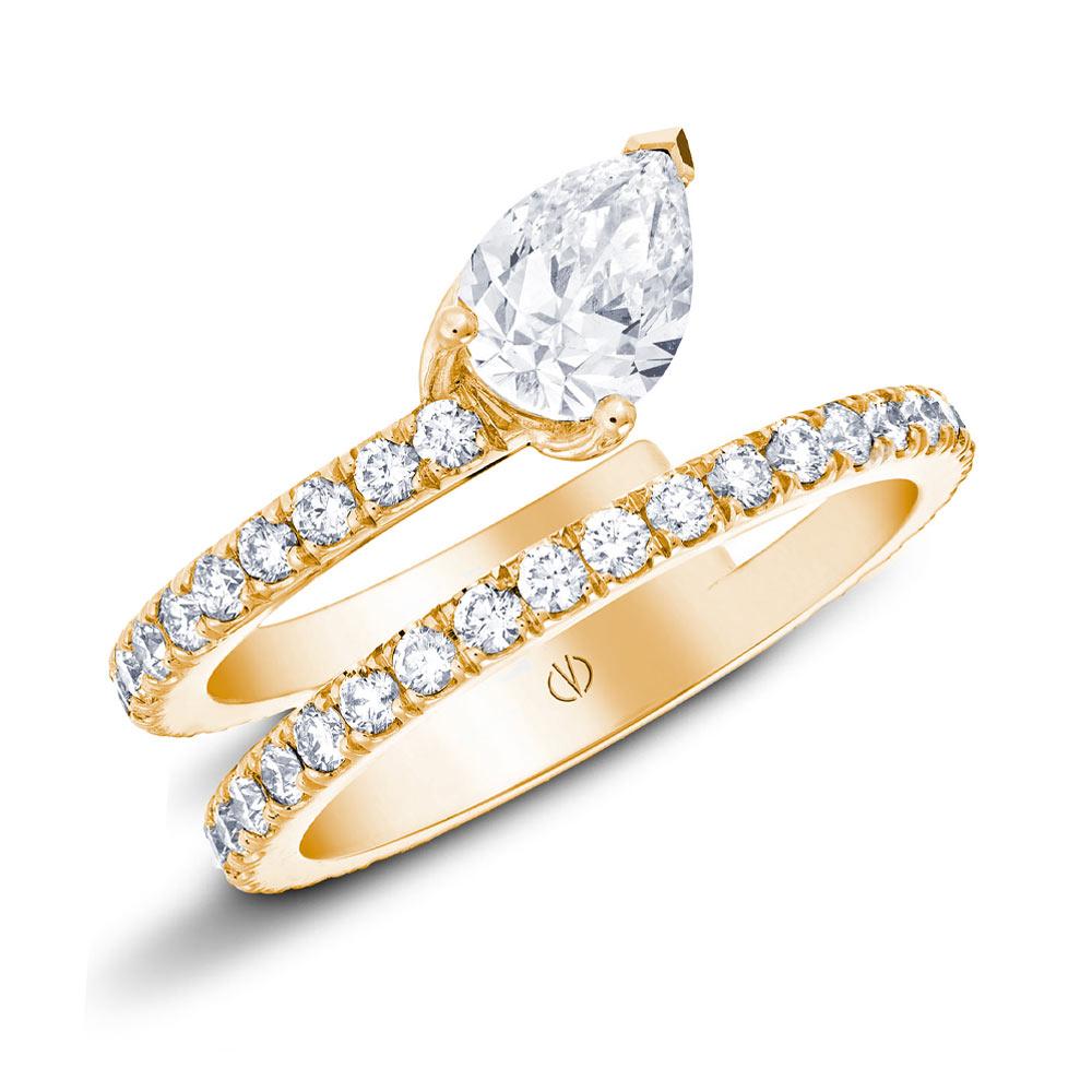 For Sale:  GIA Certified 0.90 Carat Diamond Yellow Gold 18K Ring 5
