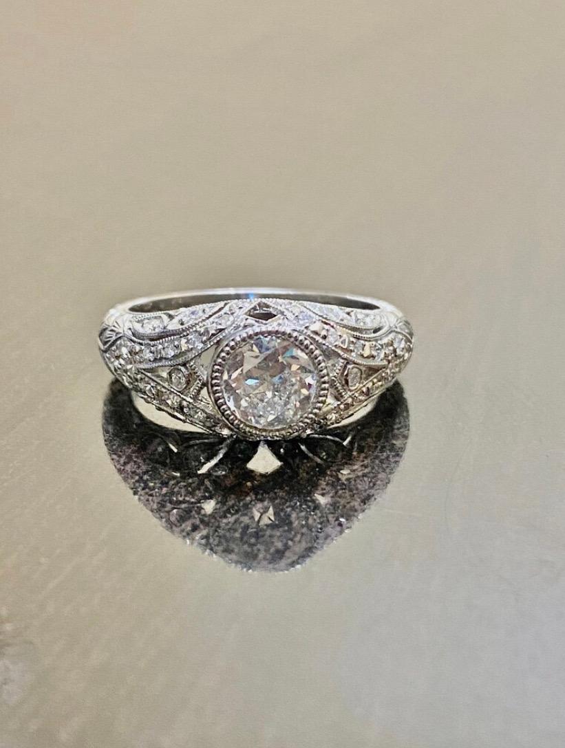 Women's GIA Certified 0.90 Carat Engraved Platinum Old European Diamond Engagement Ring For Sale