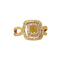 GIA Certified 0.90 Carat Fancy Light Greenish Yellow Diamond Ring