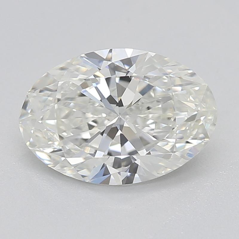 Realizzato a mano a New York, uno splendido anello con diamante che eleva l'Eleganza a nuove vette, mettendo in mostra un diamante ovale mozzafiato di 0,90. Questo pezzo magistralmente realizzato presenta un'aureola di diamanti rotondi taglio