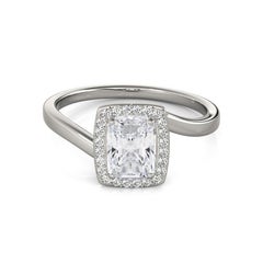 Bague en platine avec diamant certifié GIA de 0,90 carat en forme de halo radiant et de contournement incurvé