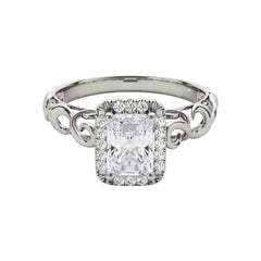 Bague à diamant cathédrale certifiée GIA 0,90 carat Radiant Halo Ribbon