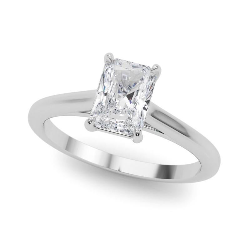 Taille radiant Bague diamant cathédrale solitaire radiant de 0,90 carat certifiée GIA en vente