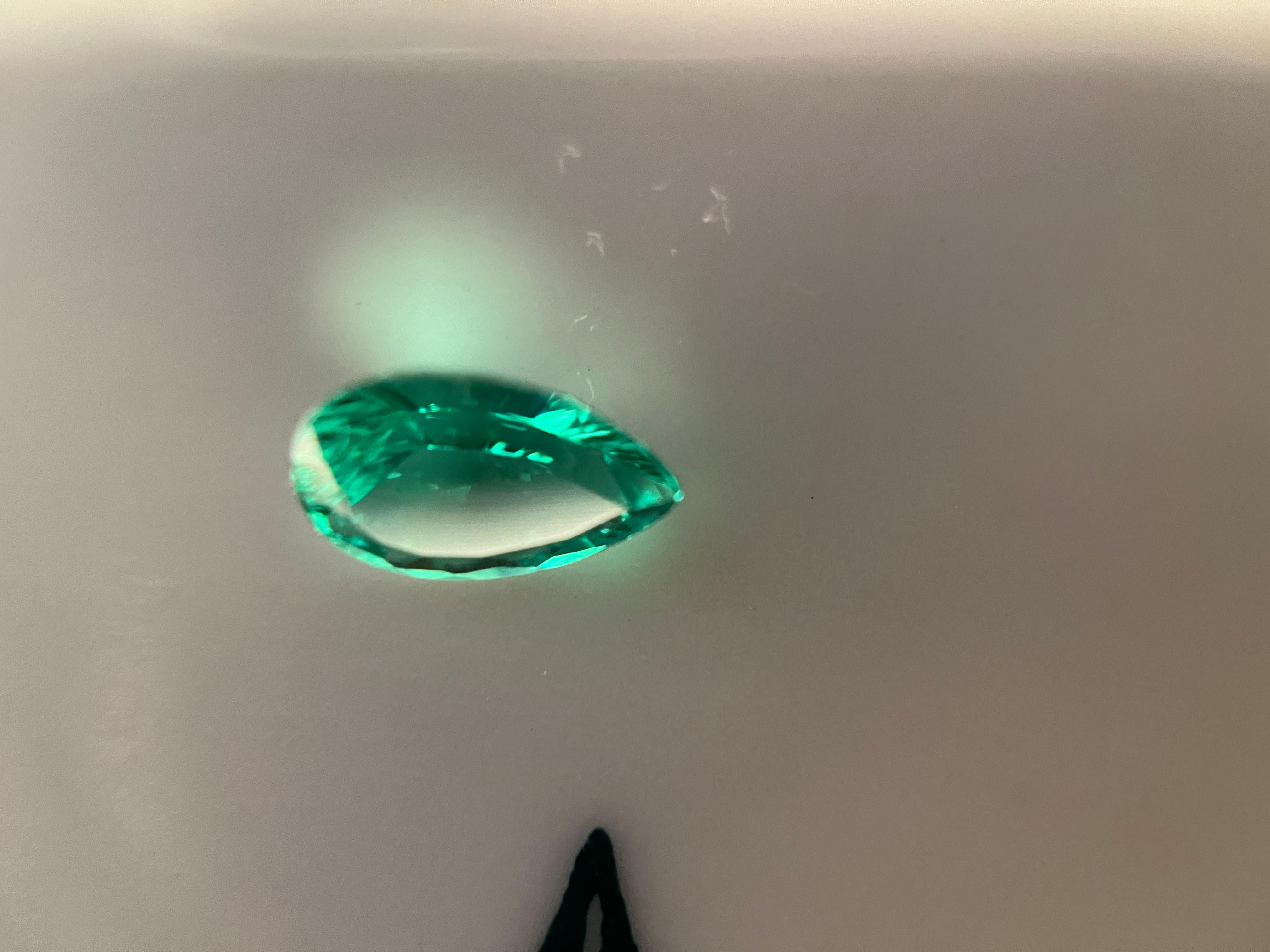 Turmalina brasileña paraiba natural azulada/verde de 0,91 quilates certificada por GIA en Nuevo estado para la venta en Carefree, AZ