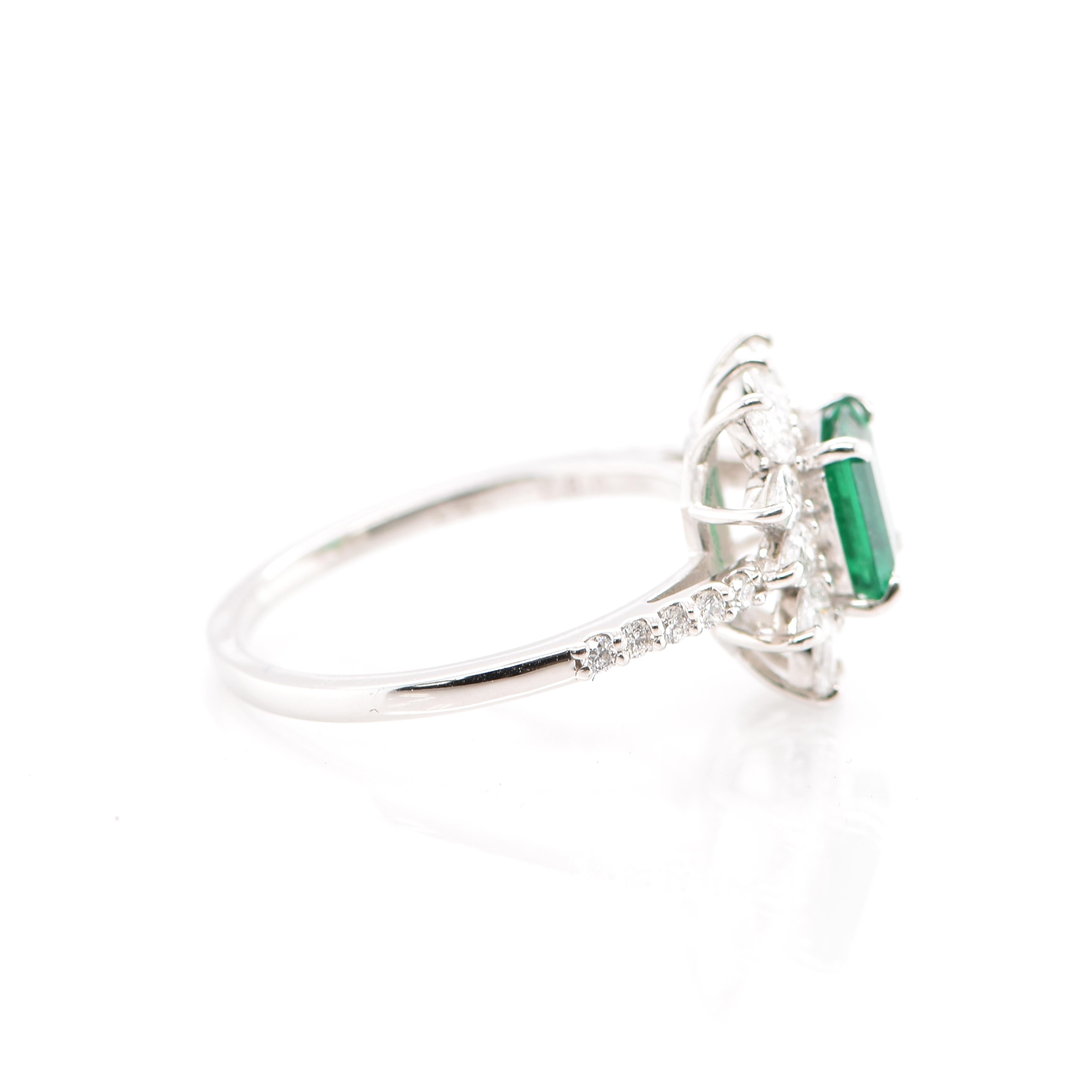 GIA Certified 0.91 Carat Untreated 'No Oil' Colombian Emerald Ring In New Condition For Sale In Tokyo, JP