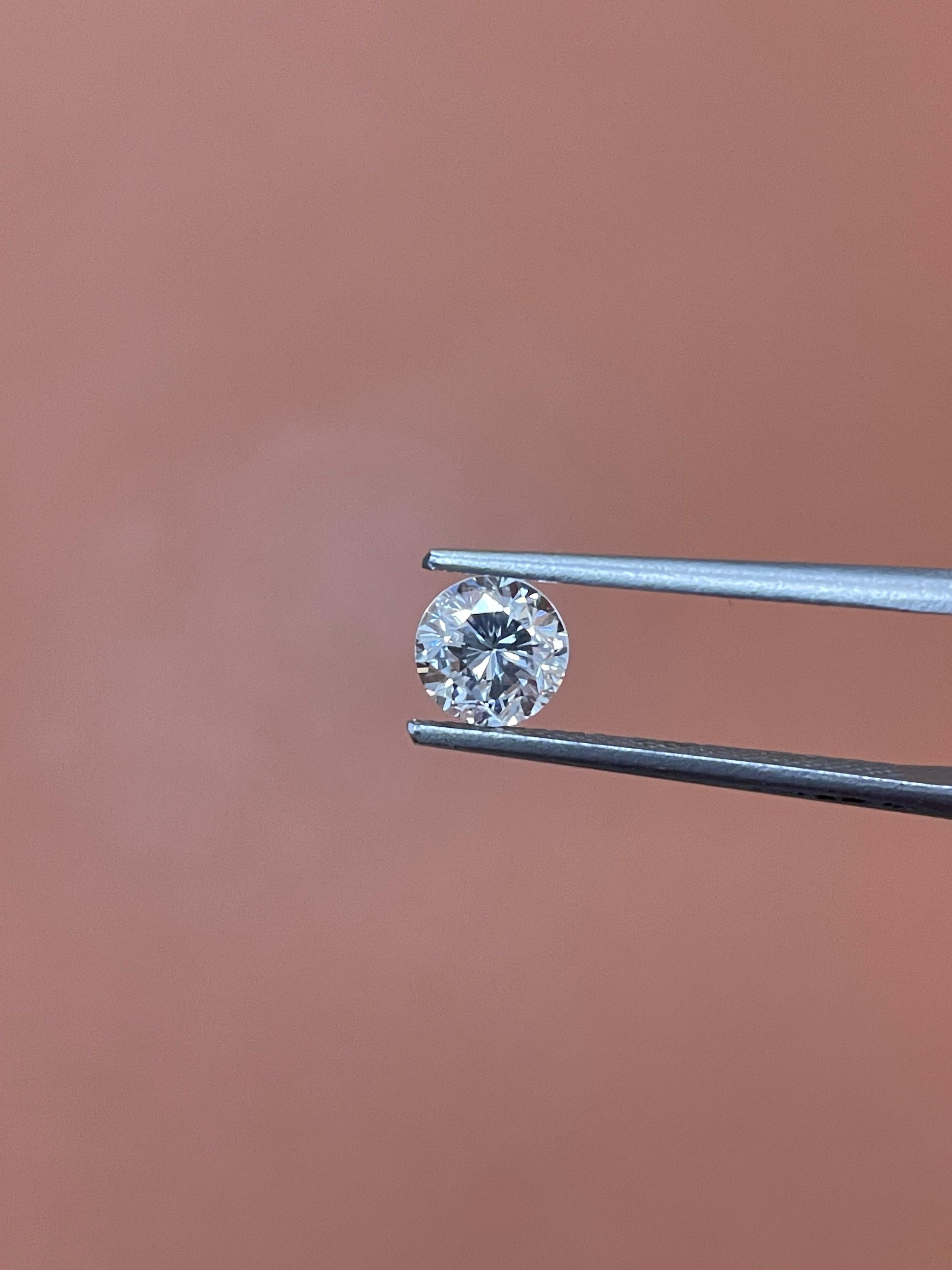 Taille brillant Diamant naturel rond brillant certifié par le GIA de 0,91 carat D SI1 en vente