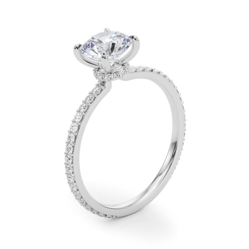 GIA Certified 0,93 Carat Round Halo Hidden Pave Band Diamond Ring in vendita 1