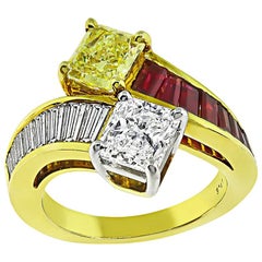 GIA Certified 0.94 Carat Diamond 1.01 Carat Fancy Yellow Diamond Ring