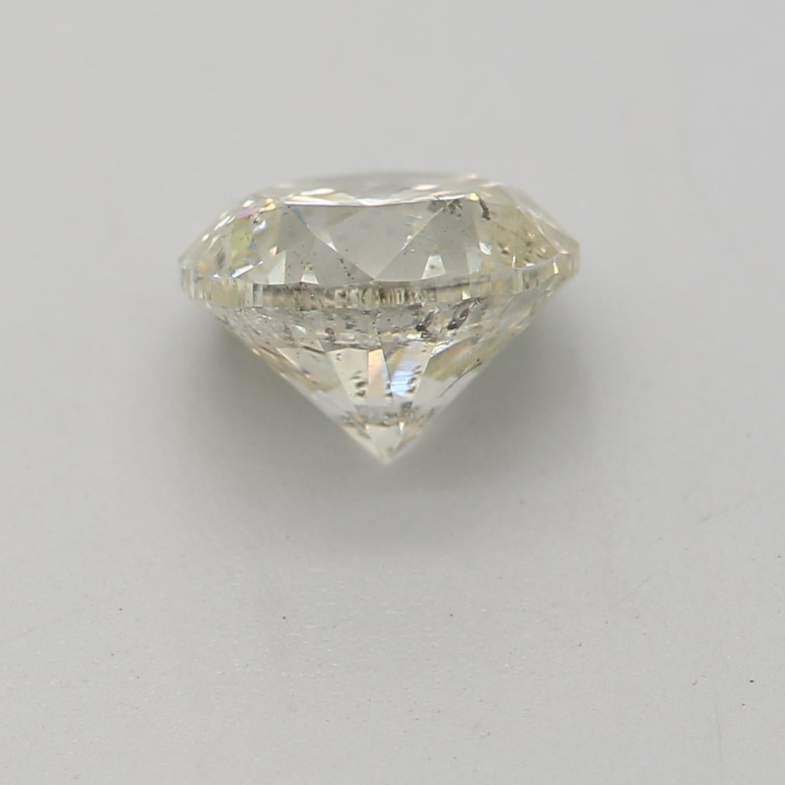 GIA Certified 0.94 Carat M Colour I2 Clarity Diamond In New Condition For Sale In บางรัก, TH
