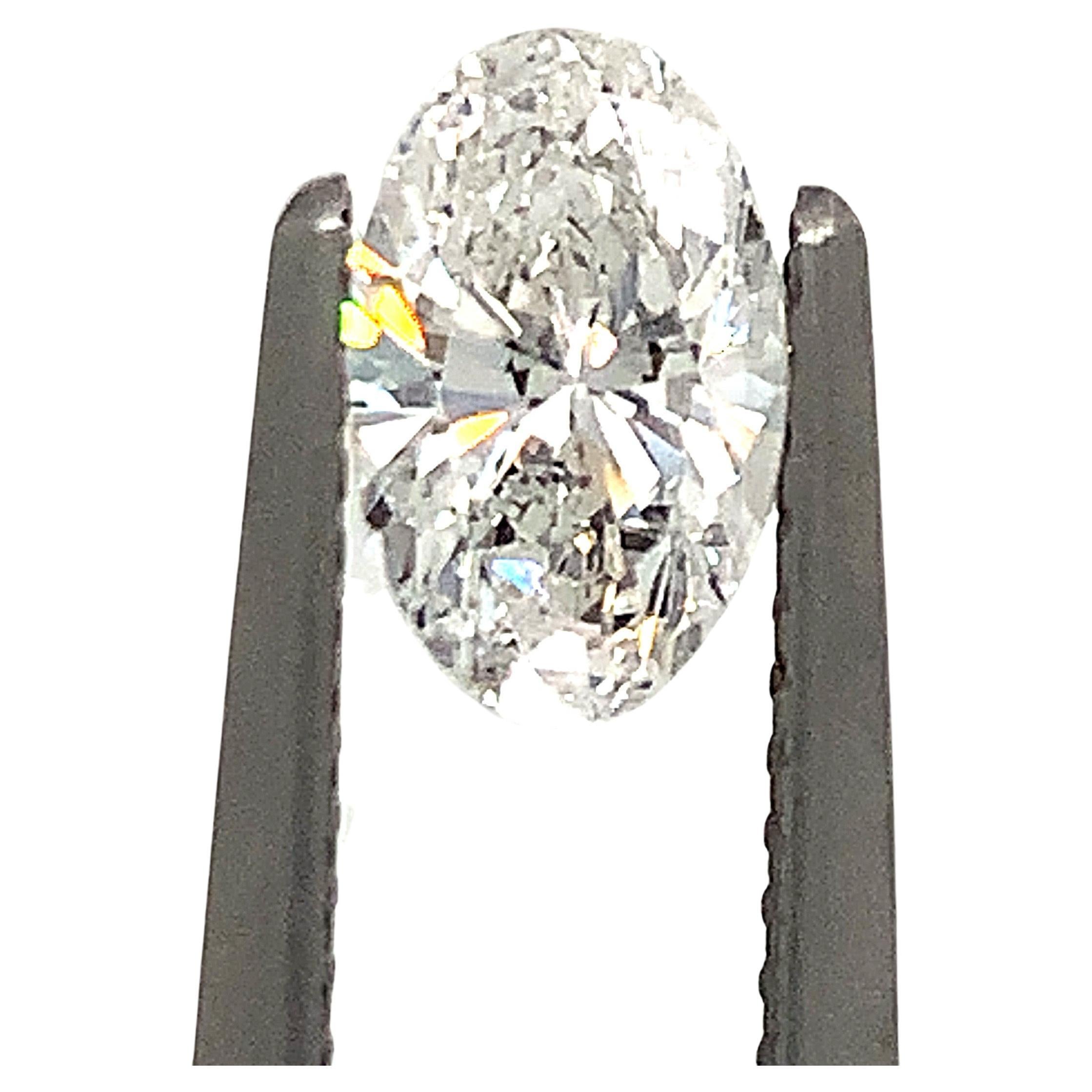 GIA Certified 0.95 Carat Oval Diamond